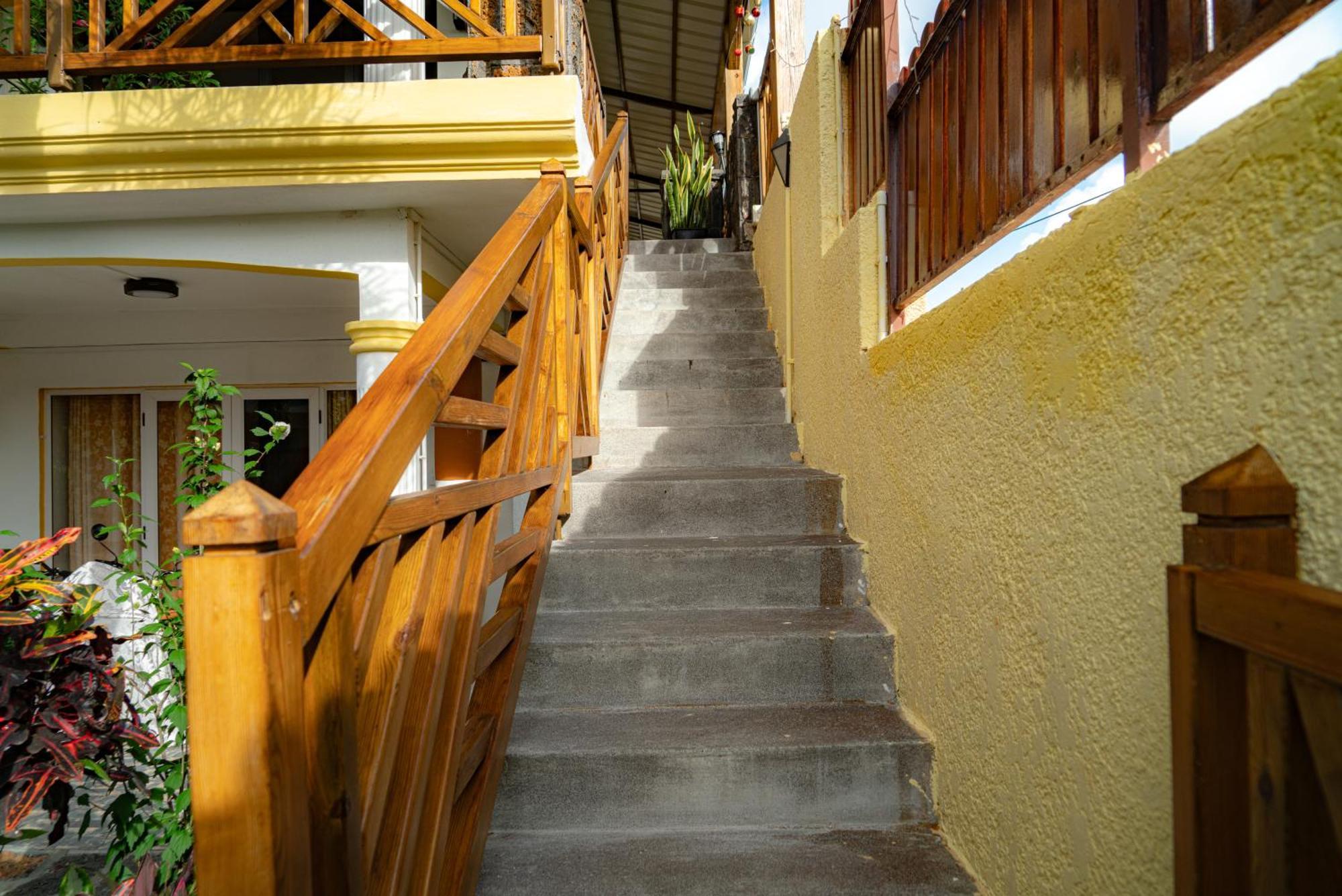 Ahavah Apartment