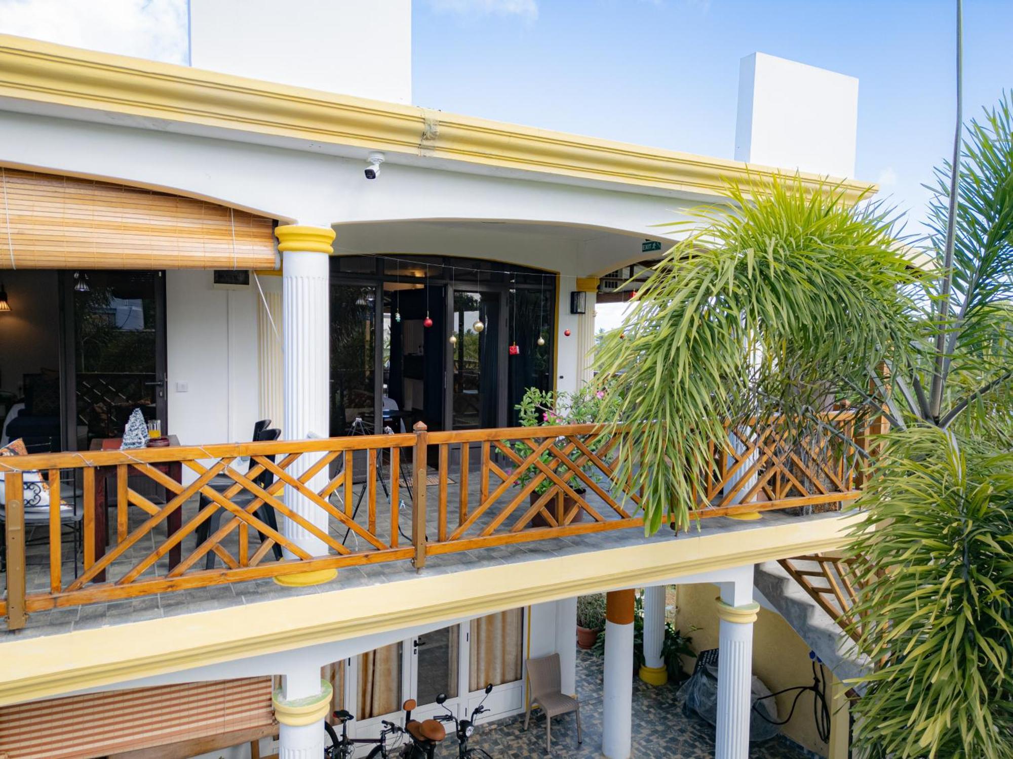 Ahavah Apartment